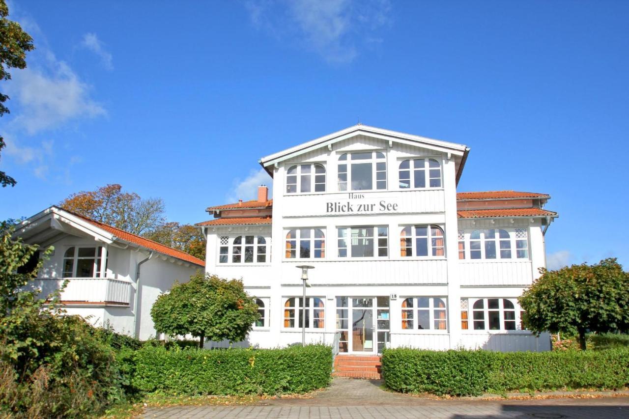 Fewo Mit Meerblick, Gratis Nutzung Vom Ahoi Erlebnisbad Und Sauna In Sellin - Haus Blick Zur See Fewo 11 Goehren  Exterior photo
