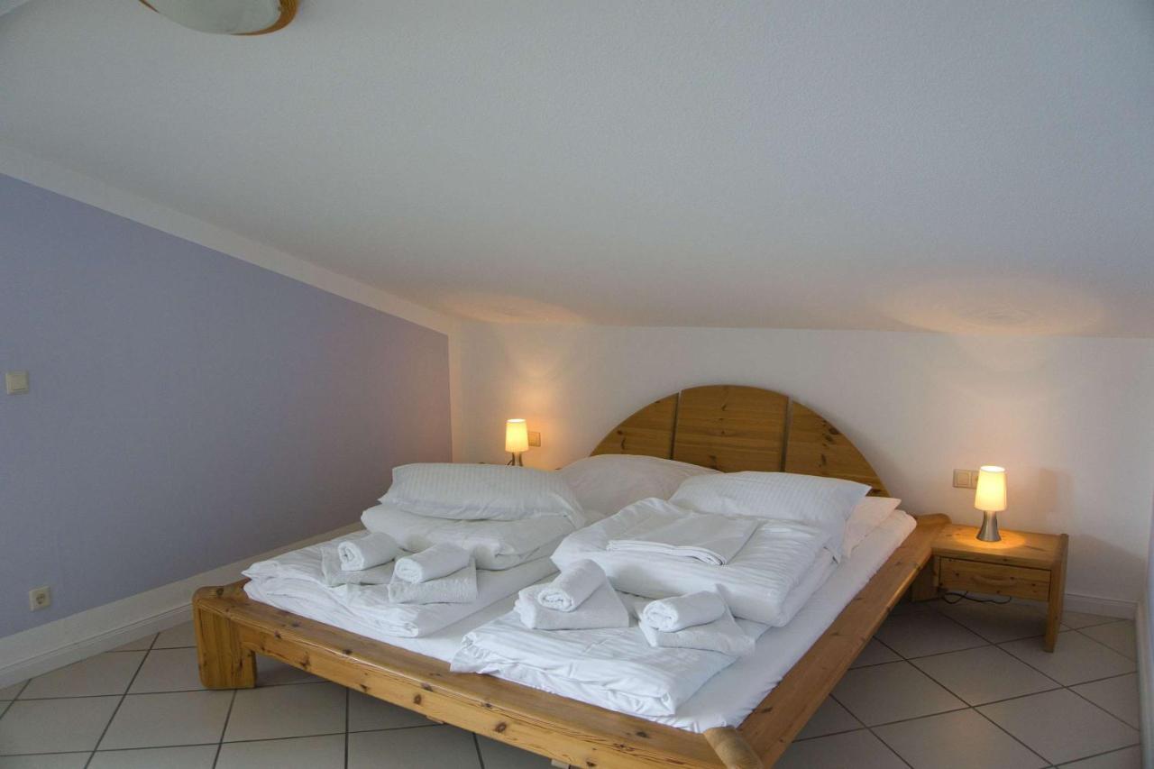 Fewo Mit Meerblick, Gratis Nutzung Vom Ahoi Erlebnisbad Und Sauna In Sellin - Haus Blick Zur See Fewo 11 Goehren  Exterior photo