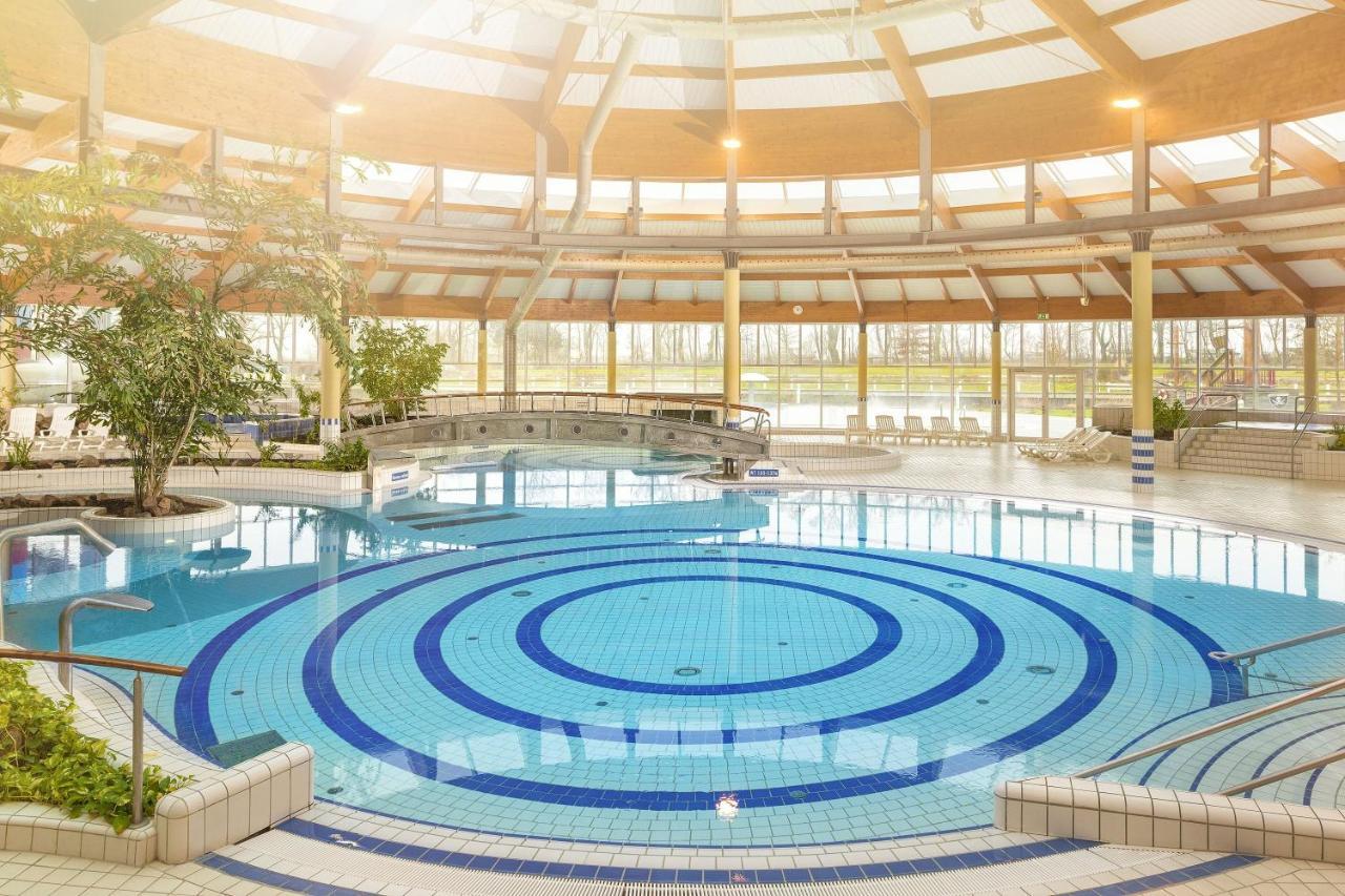 Fewo Mit Meerblick, Gratis Nutzung Vom Ahoi Erlebnisbad Und Sauna In Sellin - Haus Blick Zur See Fewo 11 Goehren  Exterior photo